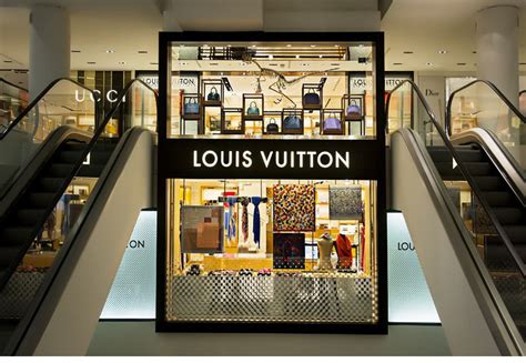 rinascente milano mette saldi su borse louis vuitton|rinascente it.